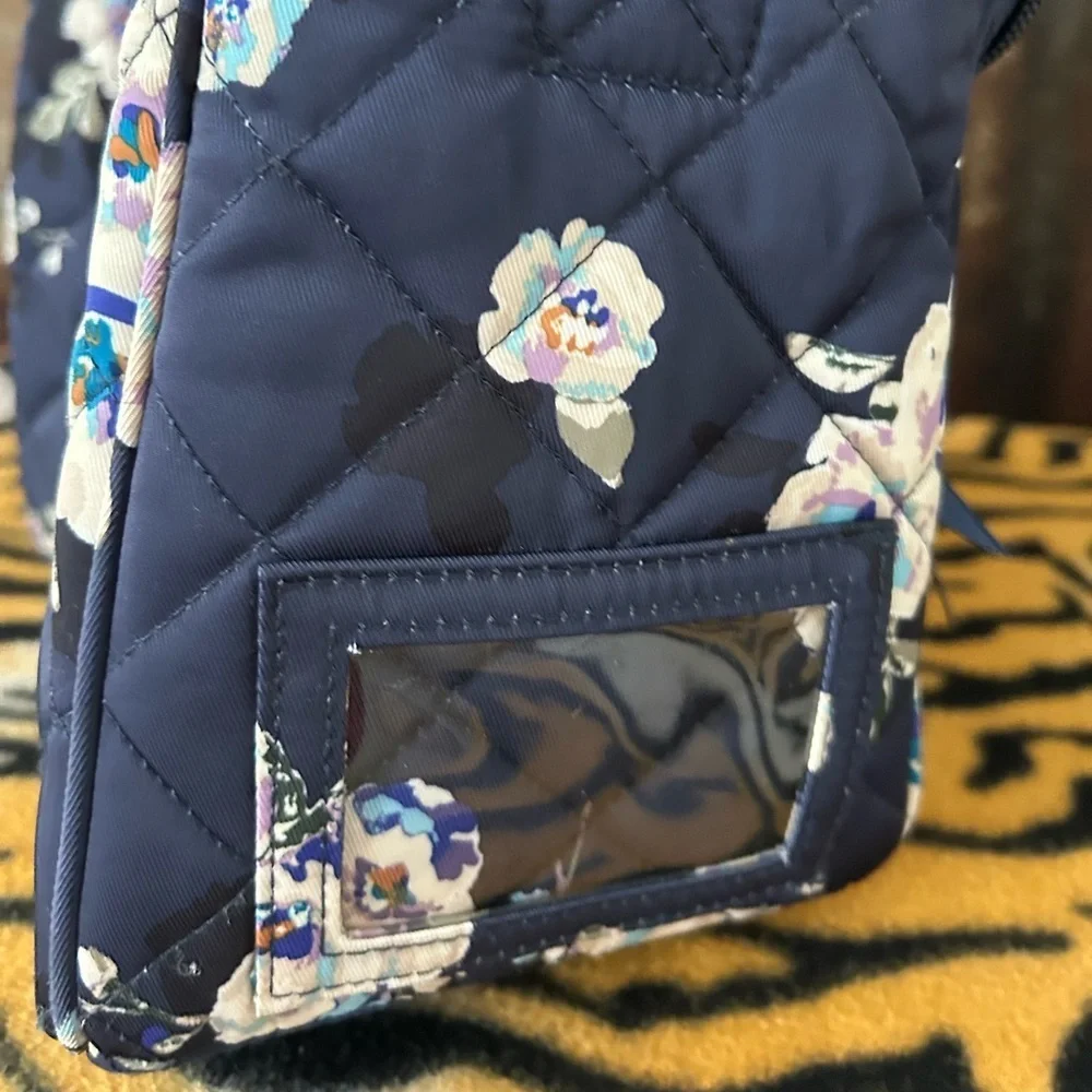 Vera Bradley Navy Floral Quilted lunch bag or Diaper Bag